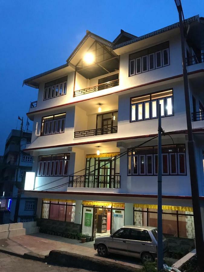 Bluben Alpine Hotel Pelling Exterior photo