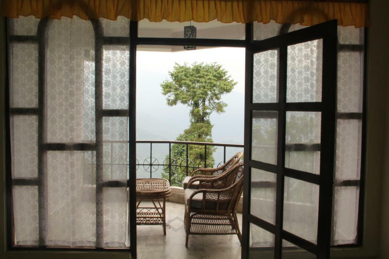 Bluben Alpine Hotel Pelling Exterior photo